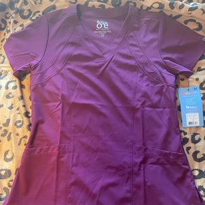 Barco One Scrub Top NWT!!